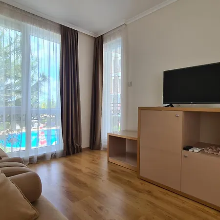 Messembria Palace Апартаменты *