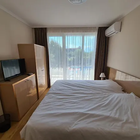 Lägenhet Messembria Palace *