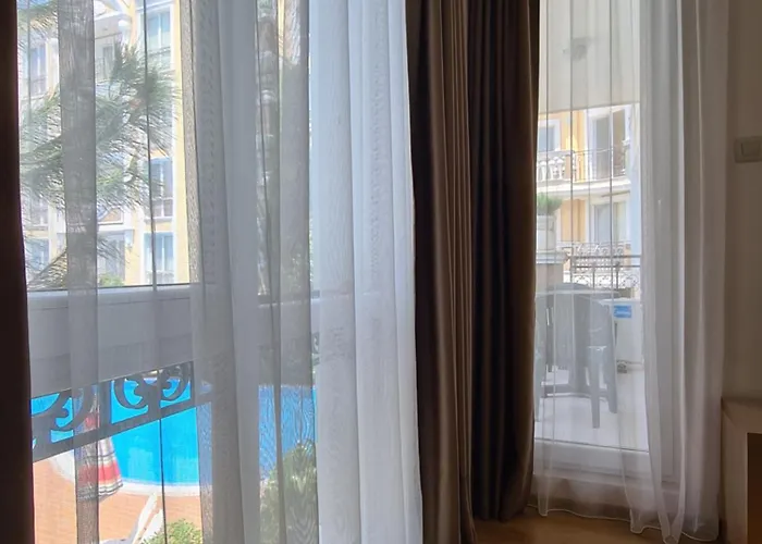 Lägenhet Messembria Palace Slăntjev Brjag