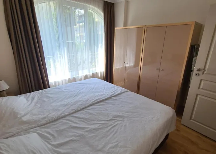 Messembria Palace Apartment