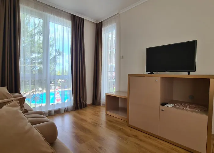 Messembria Palace Apartment *